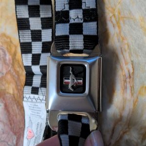 FORD Mustang seat belt style belt